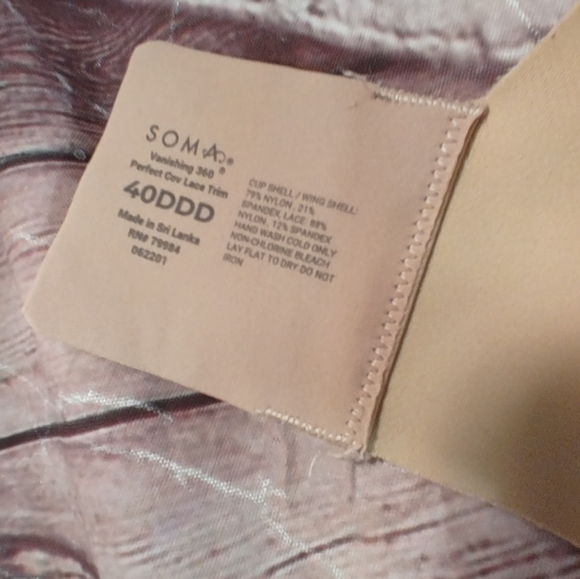 Soma Vanishing Lace Trim Perfect Coverage Bra Beige 40DDD - Picture 6 of 13